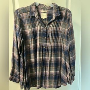 Super soft American Eagle jegging fit flannel shirt